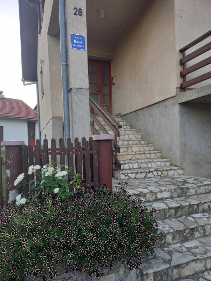 Apartman Ivano Gospić Exterior foto