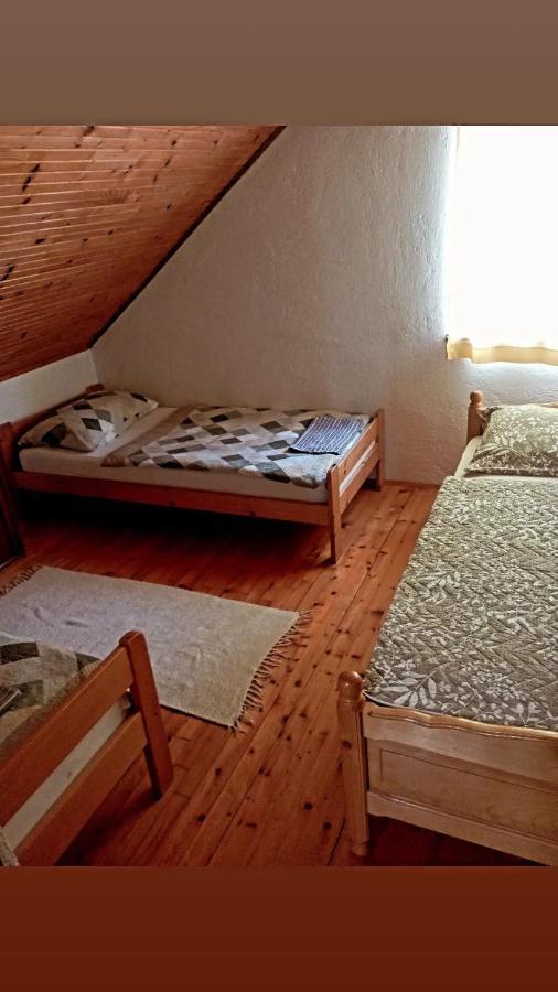 Apartman Ivano Gospić Exterior foto